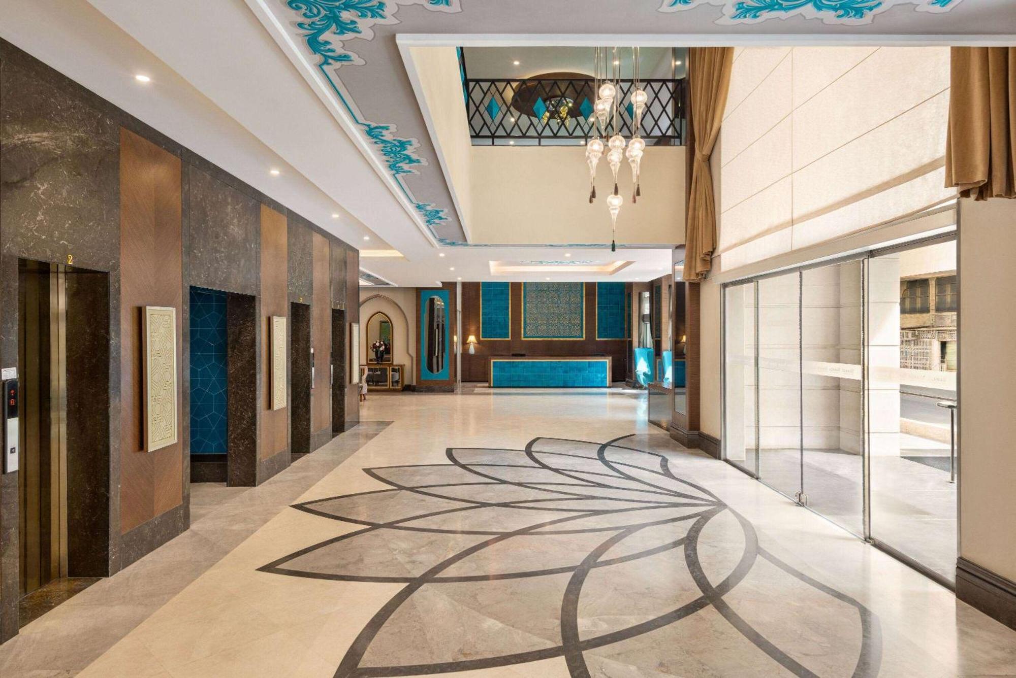 Ramada By Wyndham Makkah Zad Al Tayseer メッカ エクステリア 写真