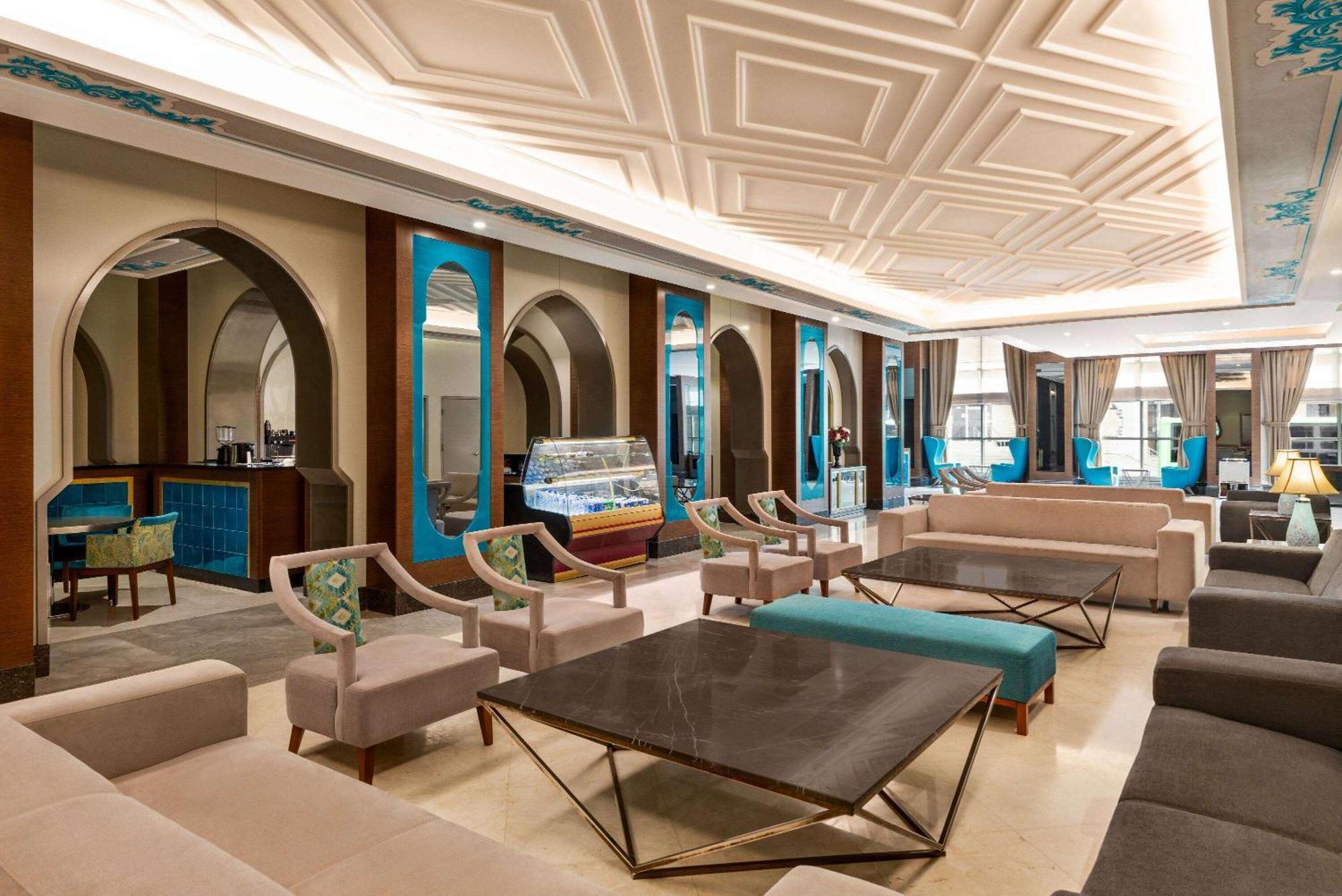 Ramada By Wyndham Makkah Zad Al Tayseer メッカ エクステリア 写真