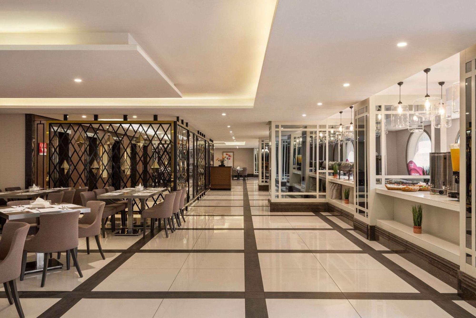 Ramada By Wyndham Makkah Zad Al Tayseer メッカ エクステリア 写真